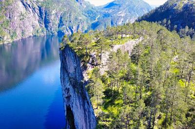 Slottet i Modalen kommune