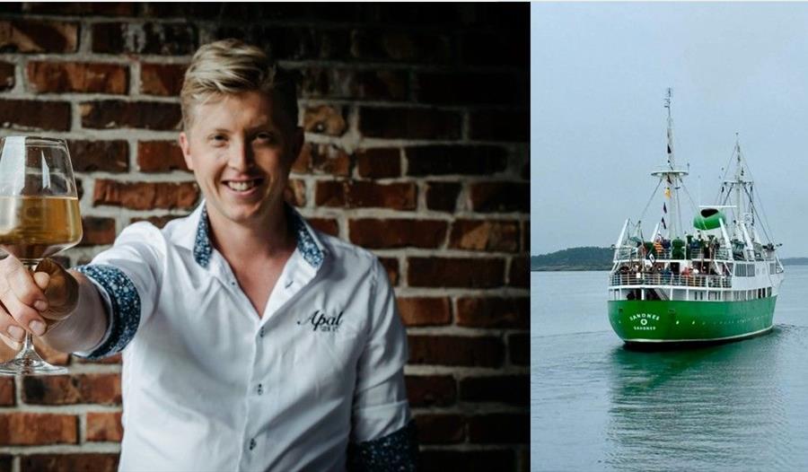 MS Sandnes på turen og en man med glass av sider