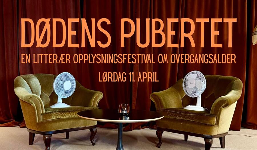 To lenestoler med vifter på