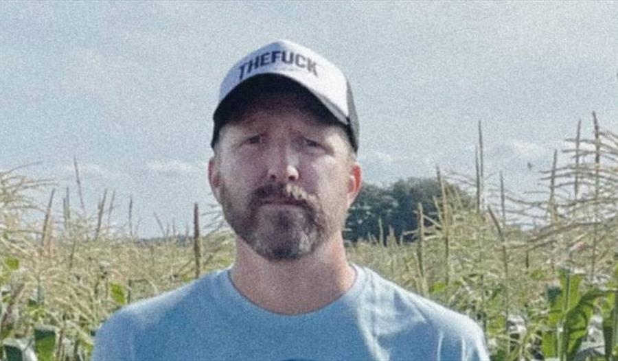 Thom Hell