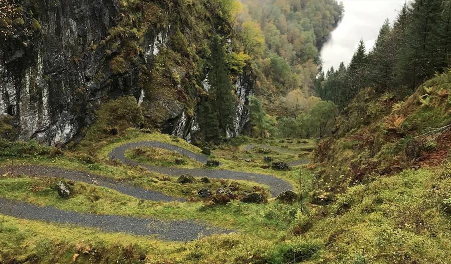 The hairpin bends at Kossdalen