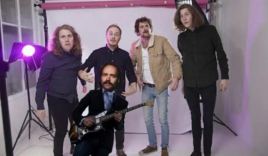 Vrakfeber band