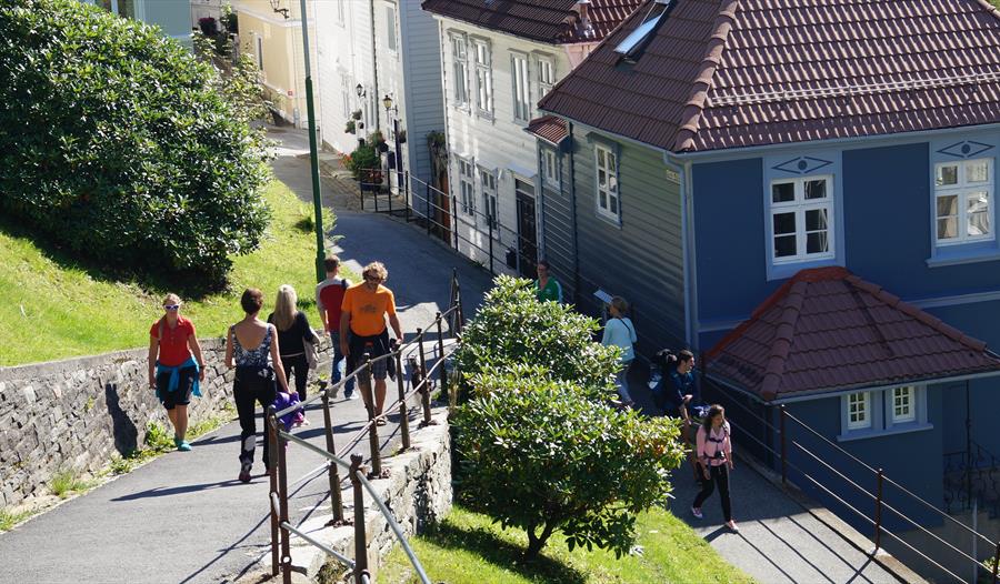 Spasertur ned fra Fløyen