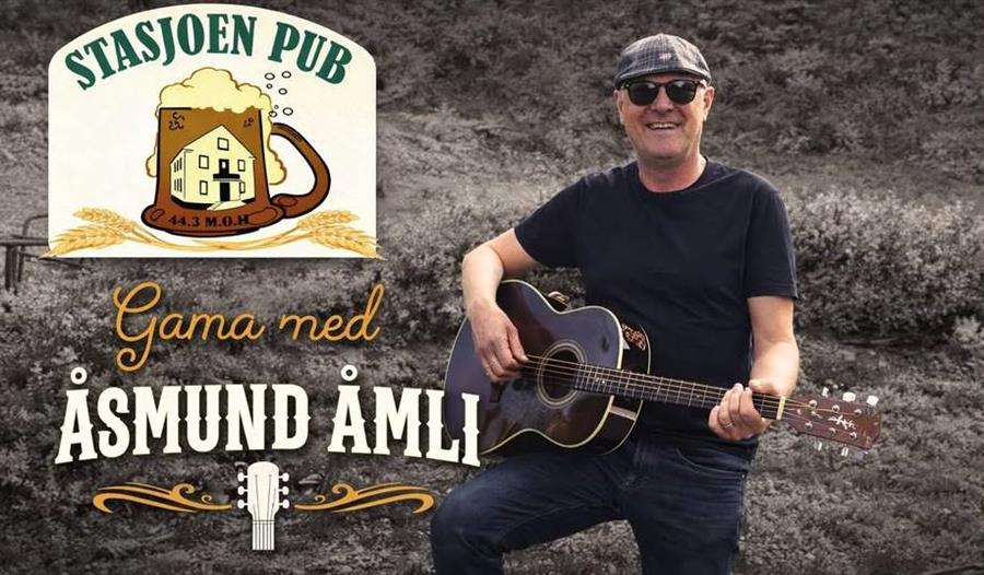 Åsmund Åmli med gitar