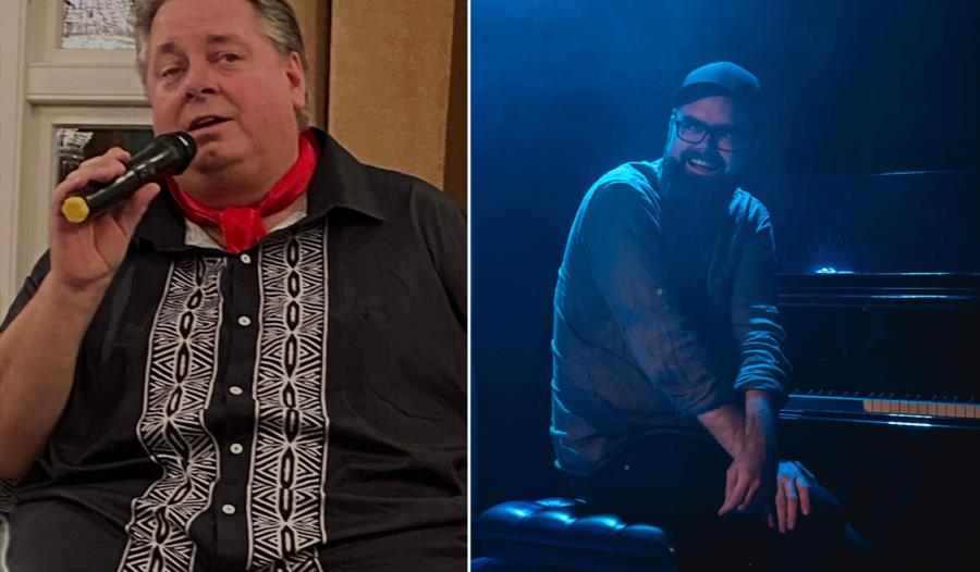 Erik synger og Martin spiller kjente sanger fra Elvis til Ingvar.