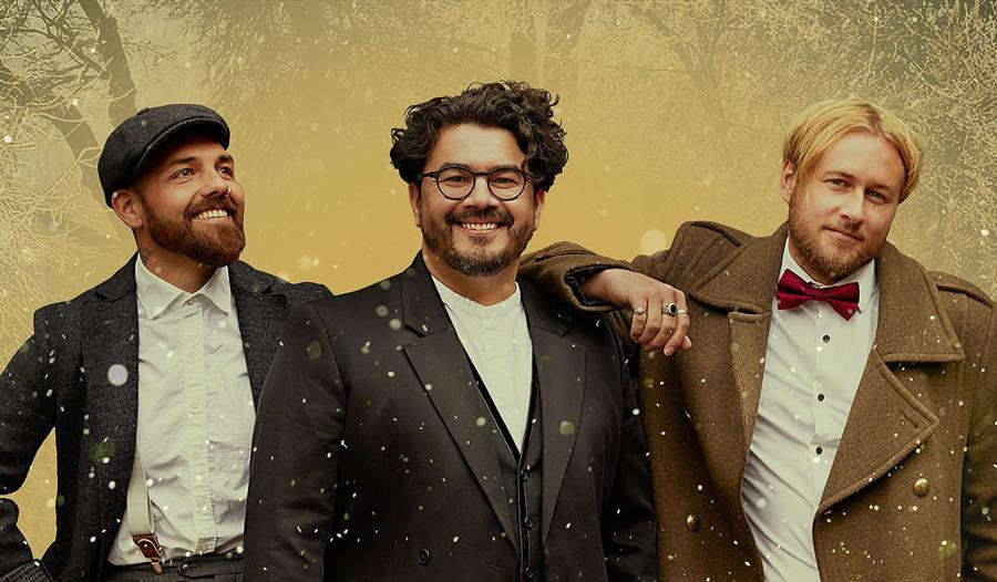 Alejandro Fuentes, Chris Medina & Eirik Næss