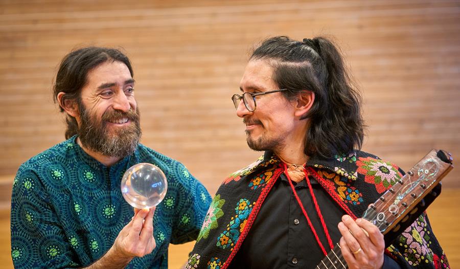Adrian Lara og Diego Belda