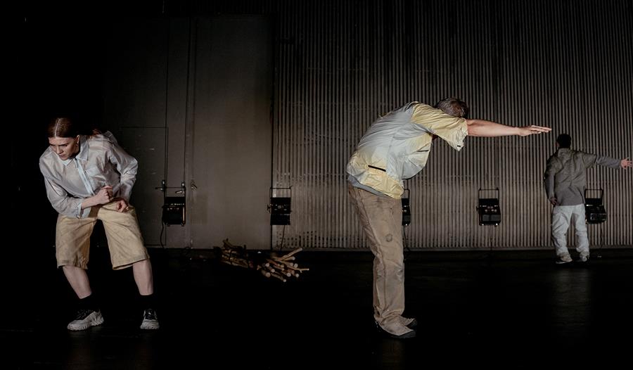 WHITEOUT forestilling