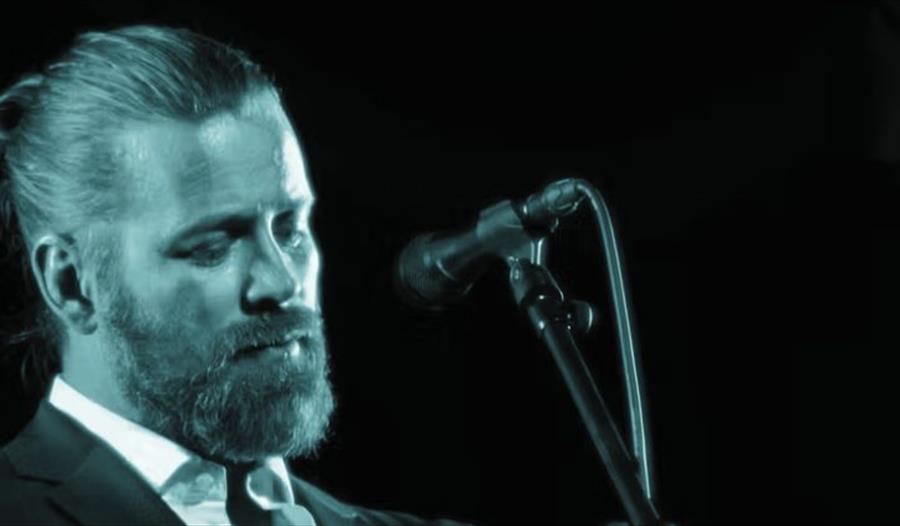 Peter Nordberg på scenen