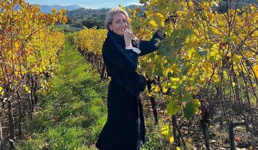 Hege fra Straen Vin ved druebusk