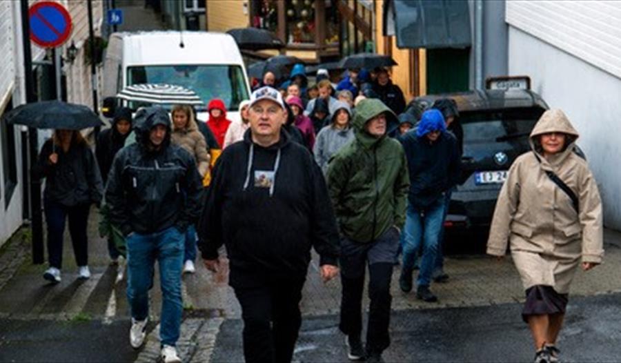 Byvandring: Fra vikingtid til vår tid