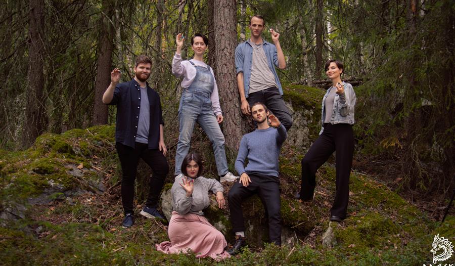 Drager & Drottner i skogen