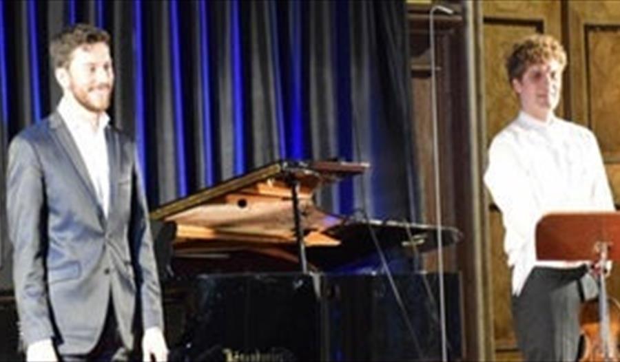 Utøvere Laurens Weinhold og Christian Sommerfelt på konserten