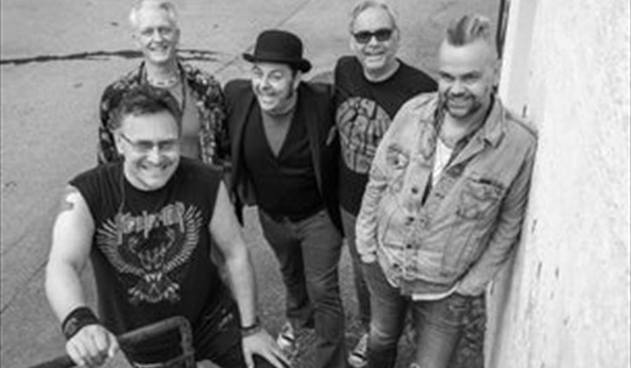 Ingenting spiller på Nærbø