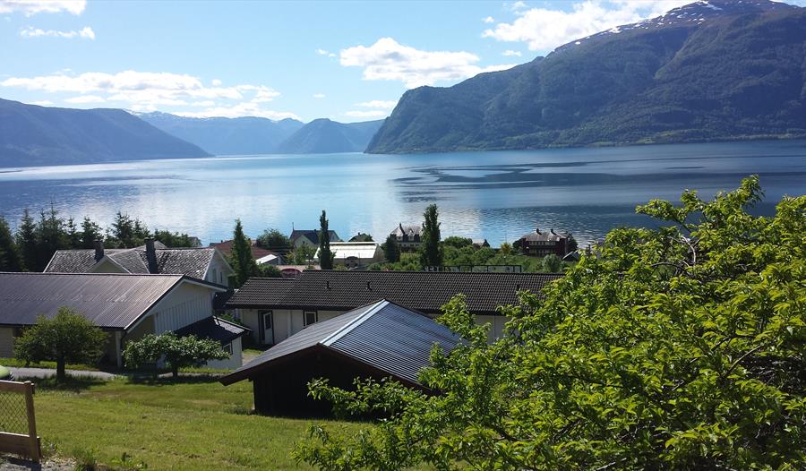 Systrond Motell Hyttesenter og Camping