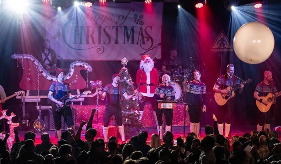 Bandet Boys of Christmas på en sene