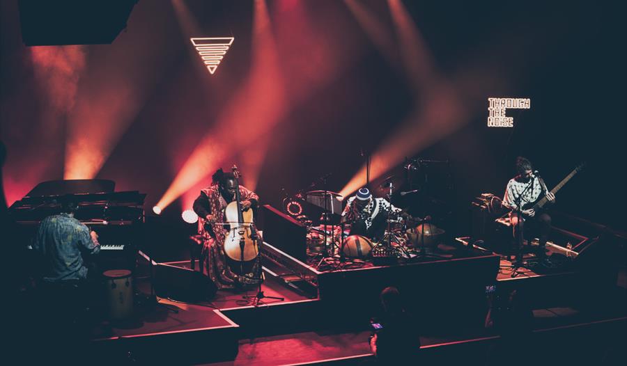 Abel Selaocoe & the Bantu Ensemble