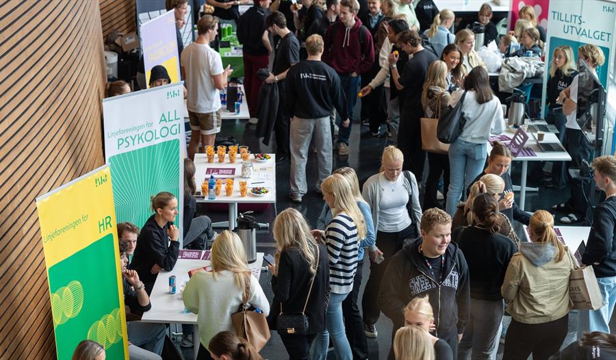 Kristianiafrokost, 1500 problemløsere i fremdrift