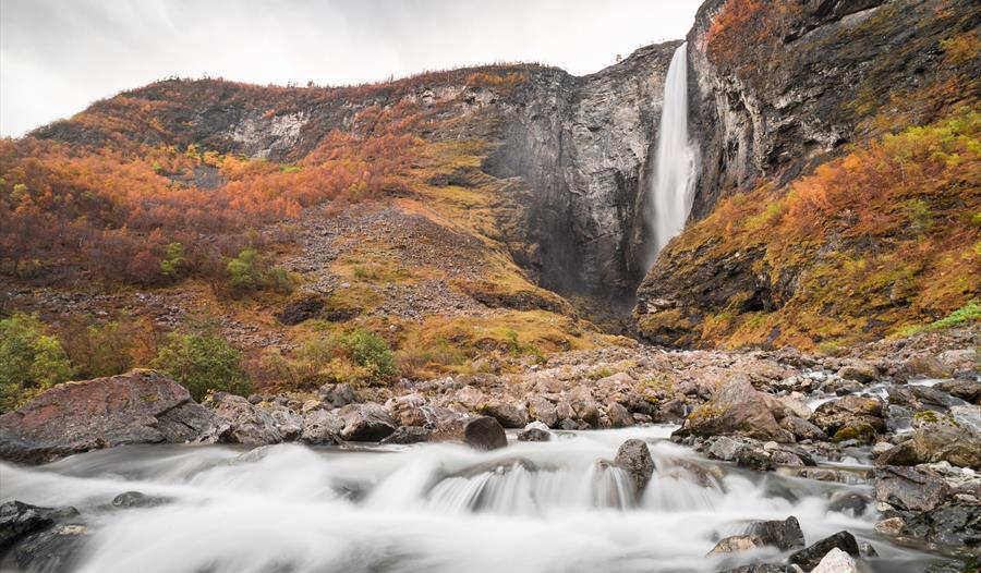 Vettisfossen, Årdal