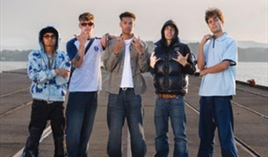 KND Collective (Ys1, Mo3, Nossan & Guwapi)