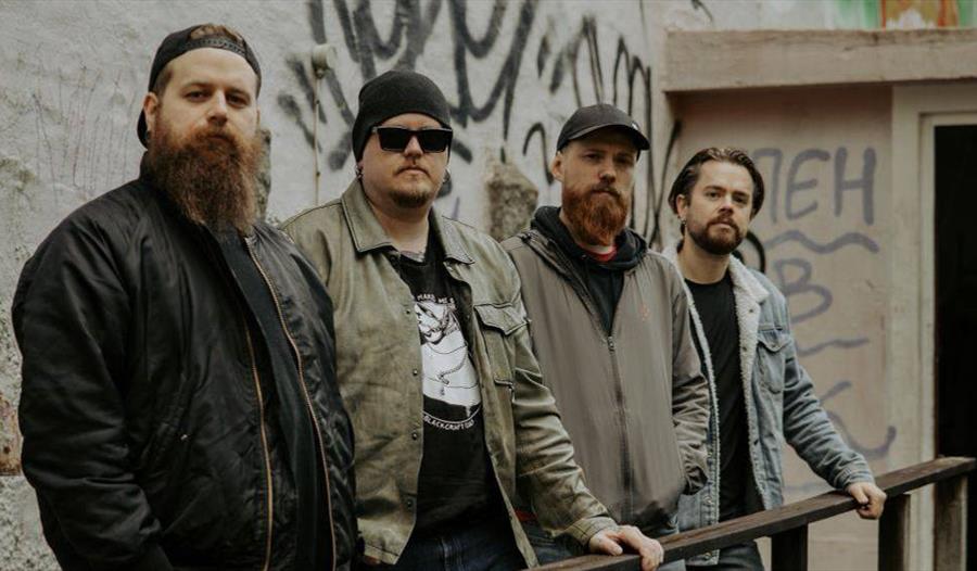 Nattsvermer rockband