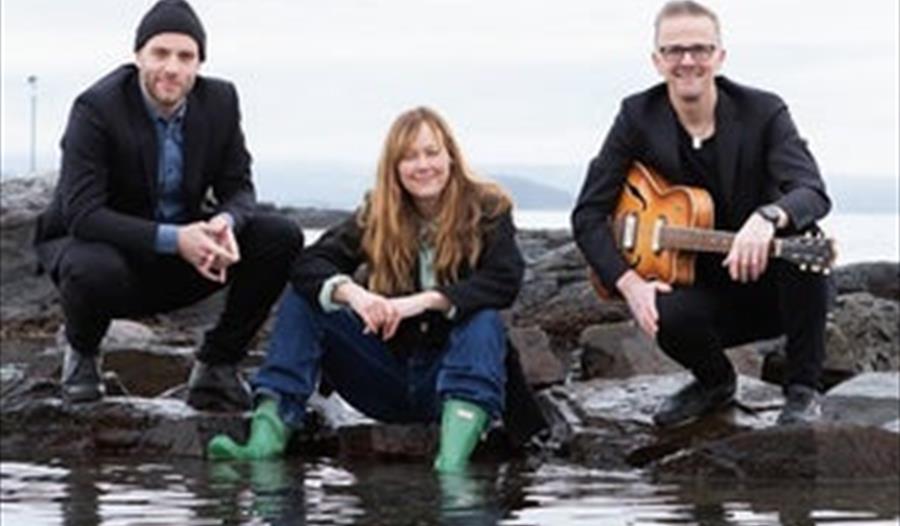 Iren Reppen - Sexy nok