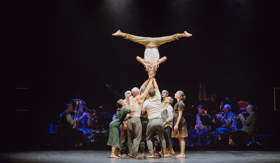 Urlicht Primal Light