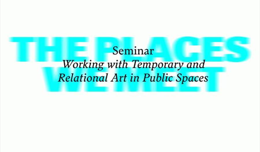 Bilde med skrift på.