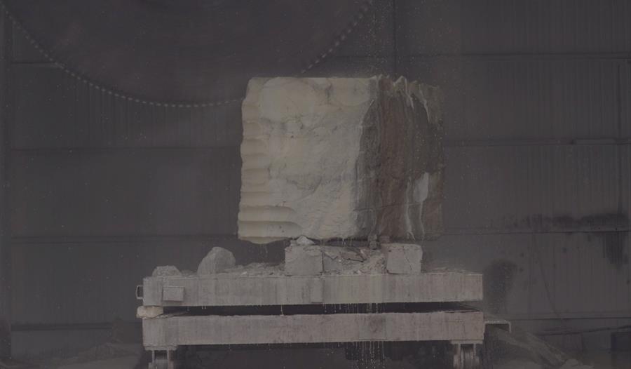 All movements should kill the wind (filmstill), 2020. Gjengitt med tillatelse fra kunstneren.