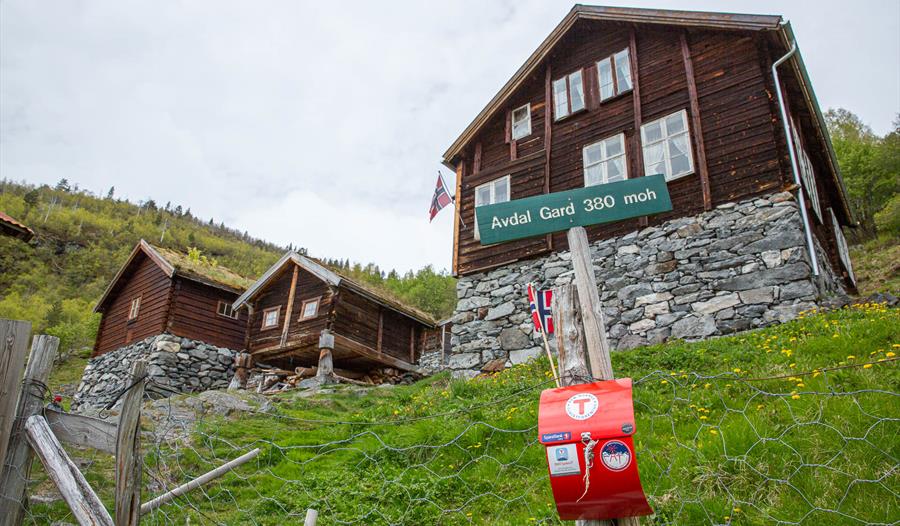 Utladalen, Årdal