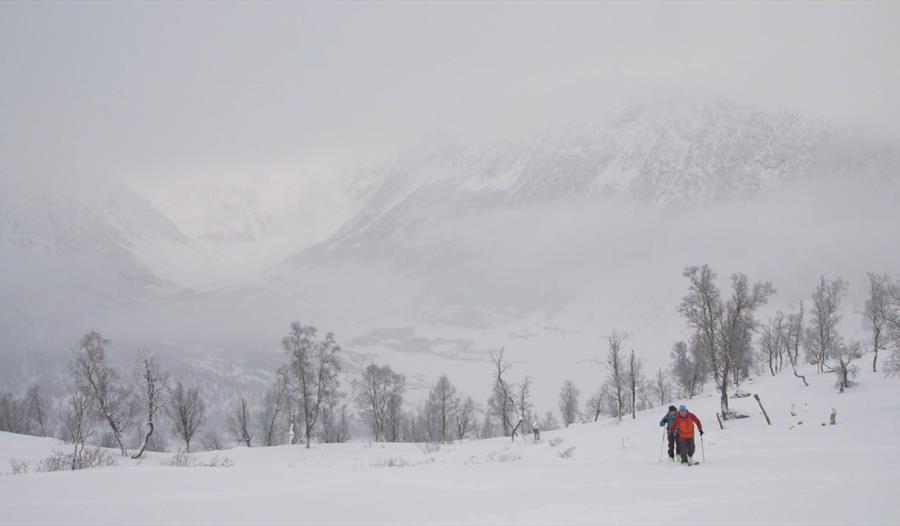 Svarteholten, Sogndal