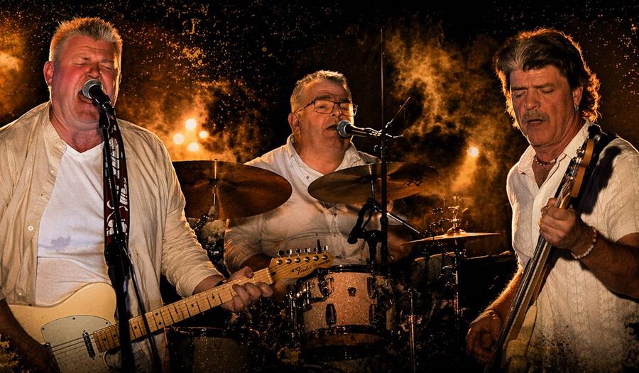 The Happy Hour Kings