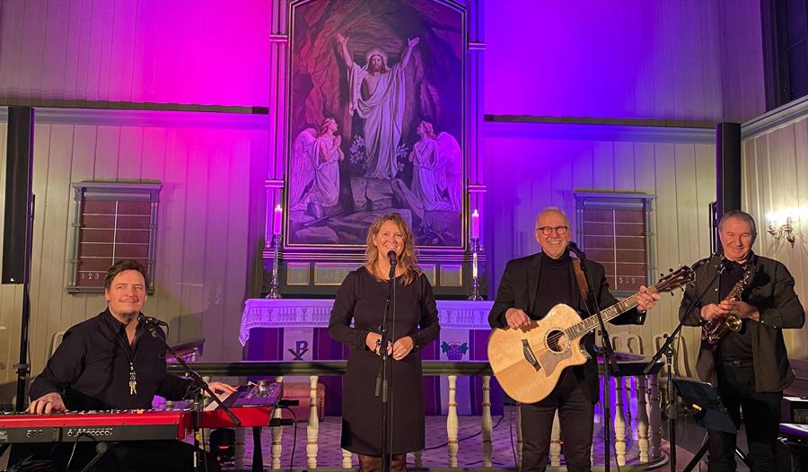 Julekonsert i Austrheim kyrkje