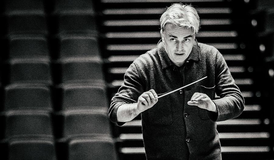 Mahler 10 med Edward Gardner