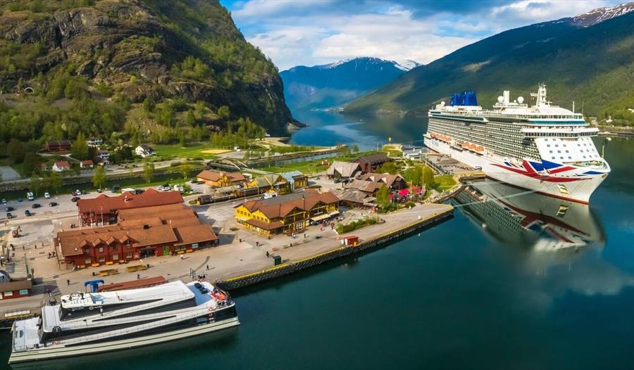 Havnen i Flåm