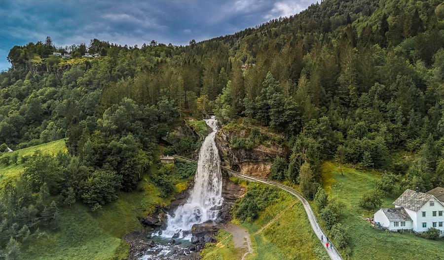 Steinsdalsfossen