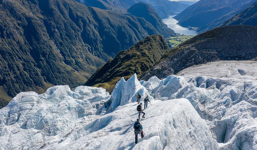 Guida brevandring på Flatbreen - Fjærland