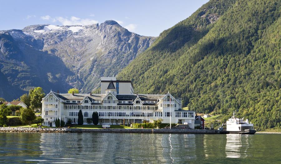 Kviknes Hotel