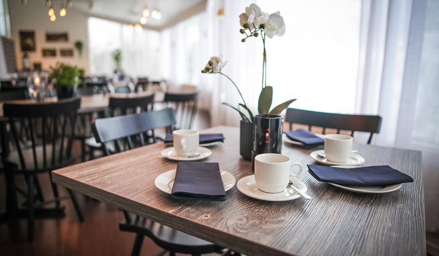 Timber Cafe Vesterland Kaupanger