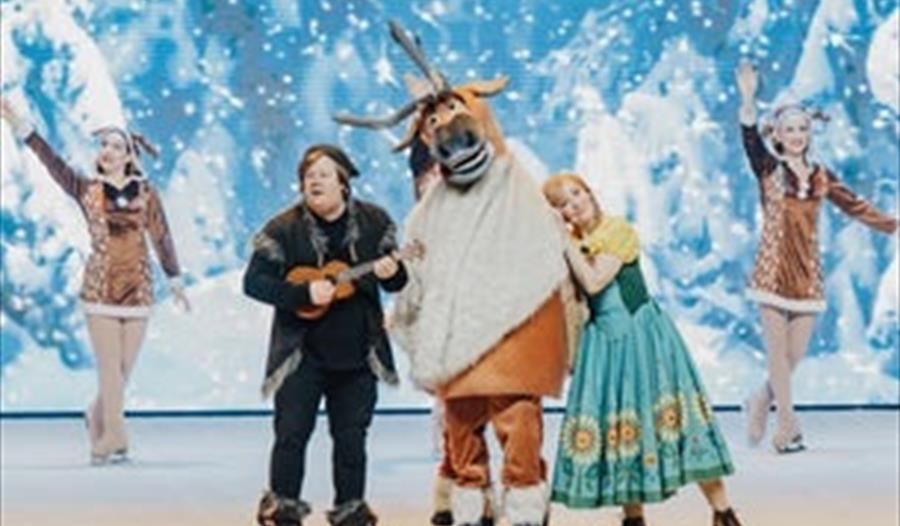 FROST 1 & 2 - Et musikalsk show!