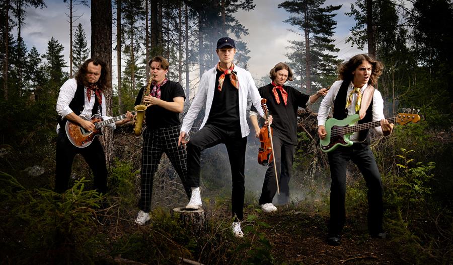 Gangar + supp: Mikkel Rev