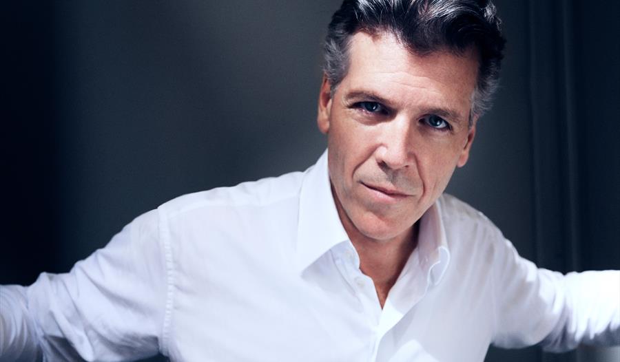 Thomas Hampson