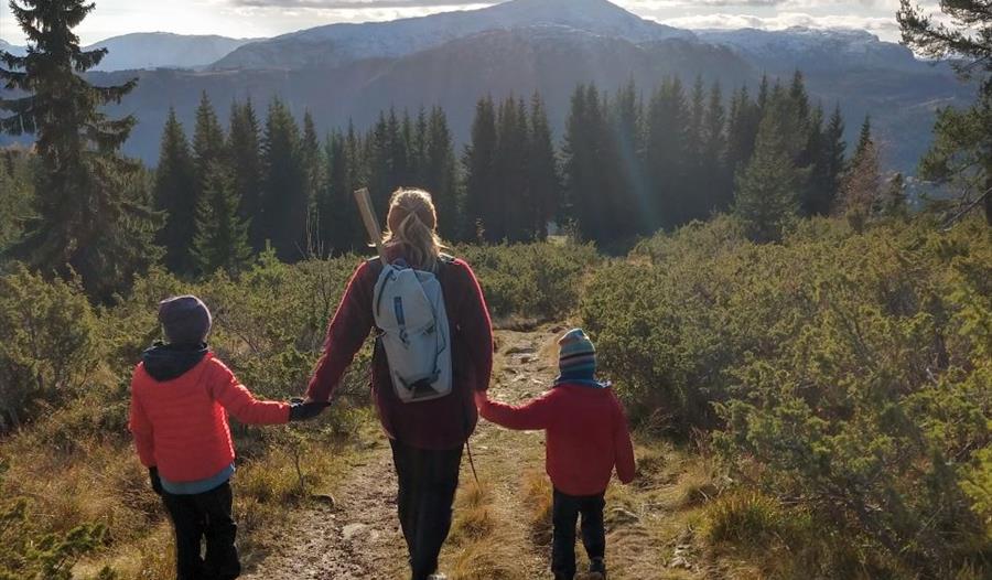 Hike to Gapahuk, Sogndal