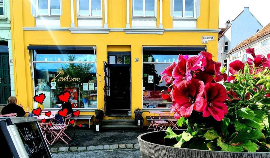 Løvetann Café & Bistro