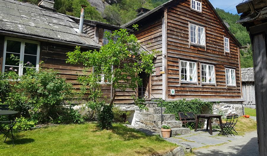 Kafe i gamalt hus