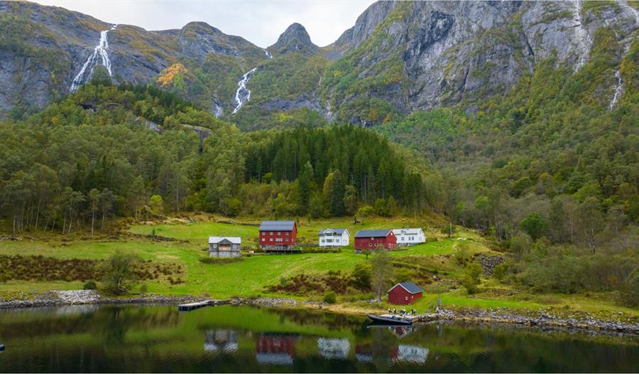 Finnabotnen Fjord Lodge