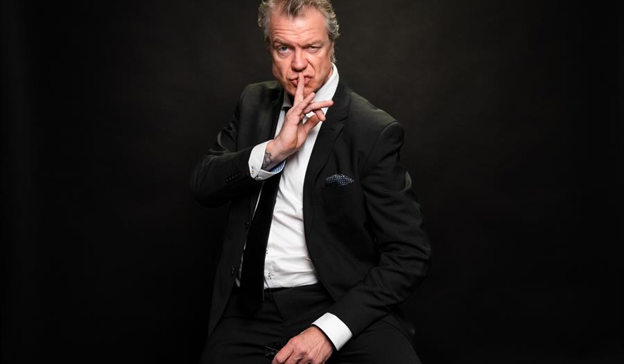 Alex Rosén kjem til Kulturnaustet