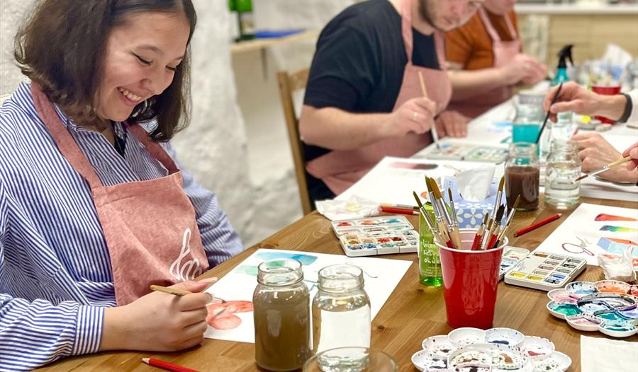Arrangementet passer for både nybegynnere og de som har malt med akvarell før