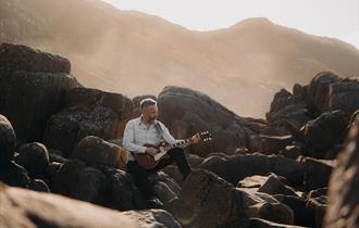 Atle Oen med band: «Safe at Sea»