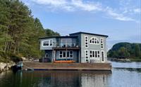 Floating Villa Bergen